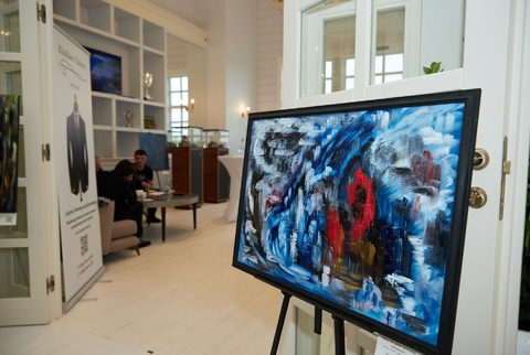 Эскпозиция картин художницы Таты Чвановой в Целеево Гольф и Поло Клубе