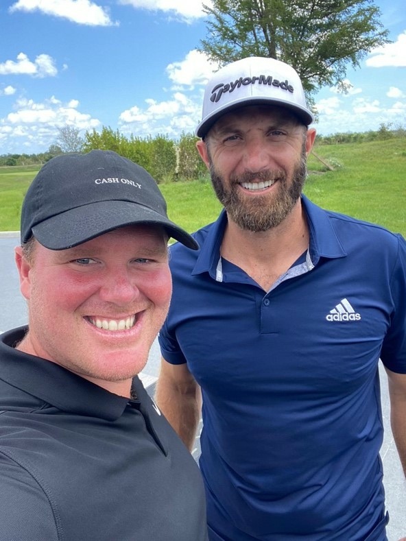 Lindsay Renolds (Линдси Ренолдс) — гольф-профессионал Клуба Целеево c Дастином Джонсоном (Dustin Johnson)